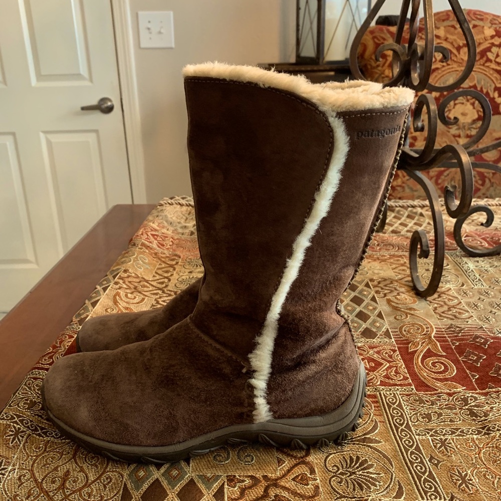 Patagonia Primaloft Boots!